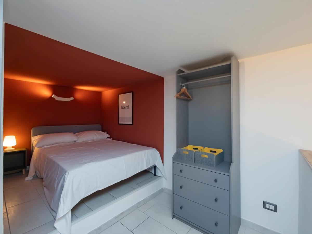 Ihost - Romilli 17a * Milan